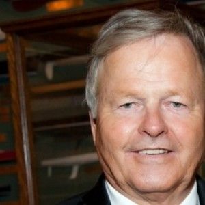 Meet your Posher, Gary